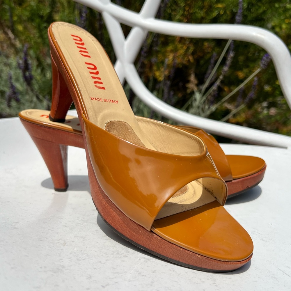 Vintage Miu Miu Wooden Heels, size 40.